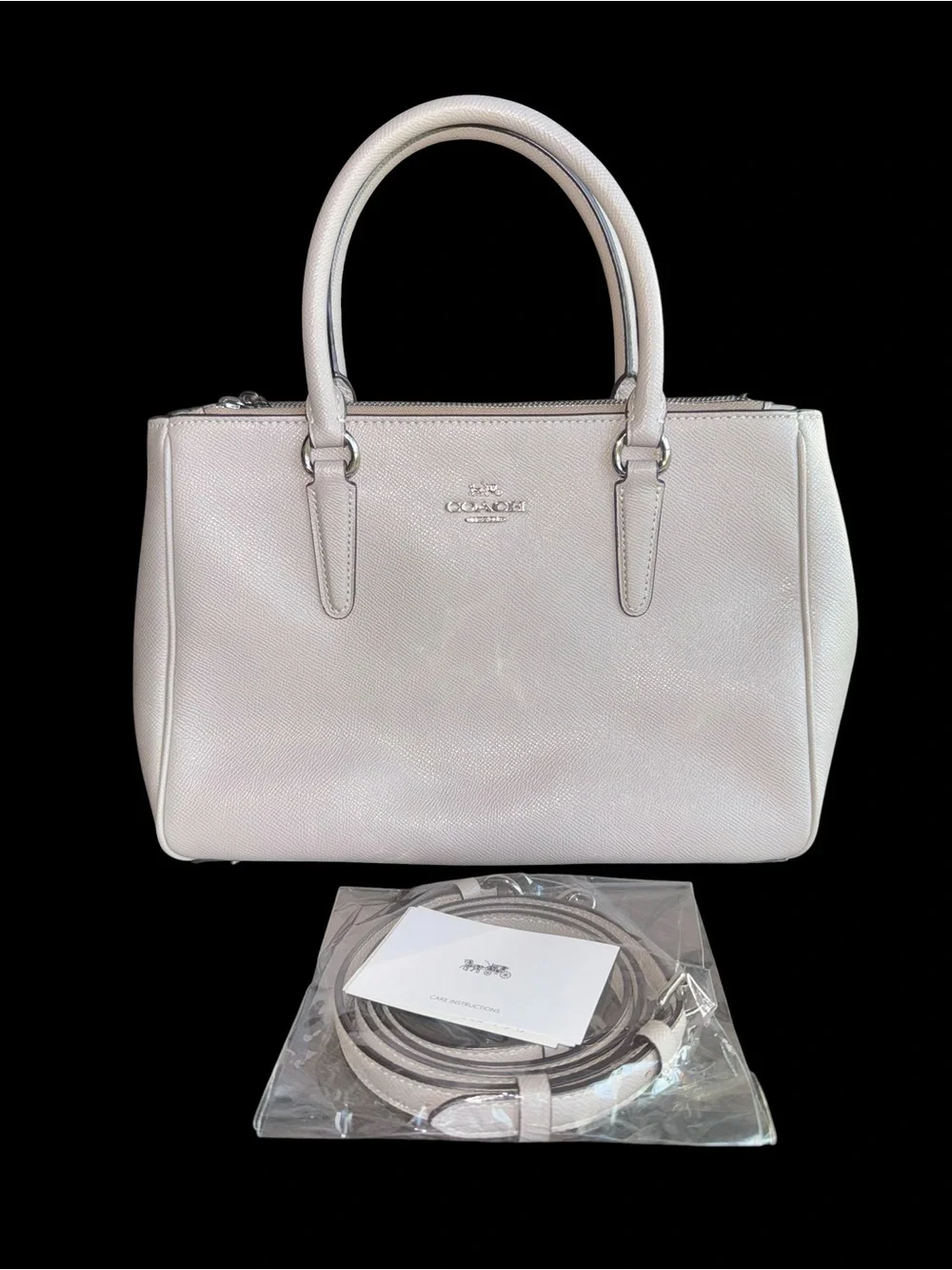 Coach Surrey Carryall Bag